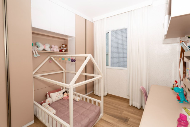 Imagem Casa com 4 Quartos à Venda, 400 m² em Cabral - Contagem Imagem Casa com 4 Quartos à Venda, 400 m² em Cabral - Contagem