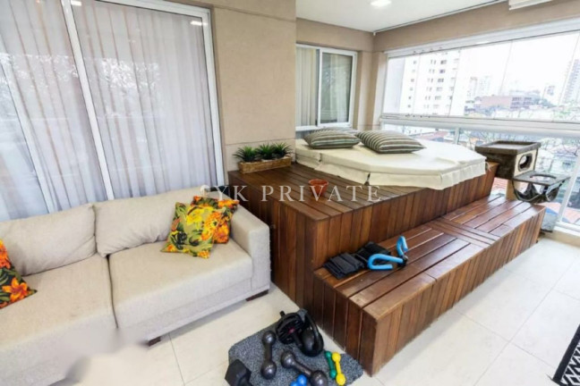 Imagem Apartamento com 4 Quartos à Venda, 206 m² em Vila Romana - São Paulo