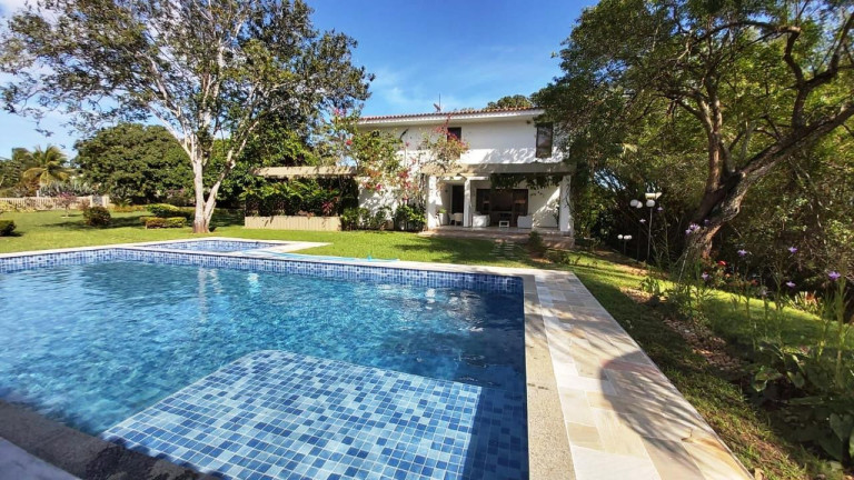 Imagem Casa de Condomínio com 4 Quartos à Venda, 650 m² em Estrada Do Côco - Lauro De Freitas Imagem Casa de Condomínio com 4 Quartos à Venda, 650 m² em Estrada Do Côco - Lauro De Freitas