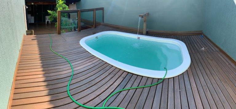Imagem Casa com 2 Quartos à Venda, 150 m² em Canas