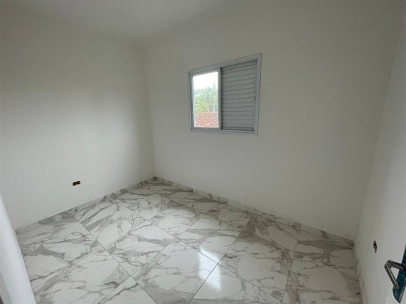 Imagem Sobrado com 3 Quartos à Venda, em Maracanã - Praia Grande Imagem Sobrado com 3 Quartos à Venda, em Maracanã - Praia Grande