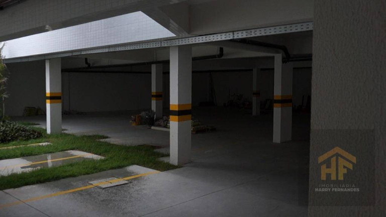 Imagem Apartamento com 3 Quartos à Venda, 66 m² em Espinheiro - Recife