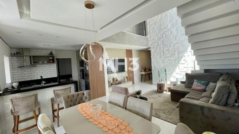 Imagem Casa de Condomínio com 3 Quartos à Venda, 220 m² em Residencial Real Parque Sumaré - Sumaré Imagem Casa de Condomínio com 3 Quartos à Venda, 220 m² em Residencial Real Parque Sumaré - Sumaré