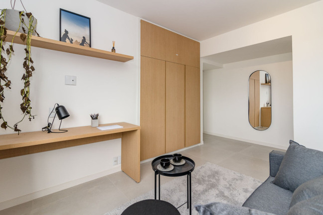 Imagem Imóvel com 1 Quarto à Venda, 34 m² em Centro Histórico - Porto Alegre Imagem Imóvel com 1 Quarto à Venda, 34 m² em Centro Histórico - Porto Alegre