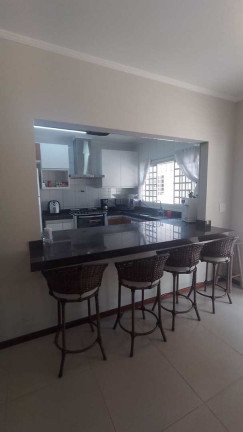 Imagem Casa com 4 Quartos à Venda, 890 m² em Cidade Jardim - Pirassununga Imagem Casa com 4 Quartos à Venda, 890 m² em Cidade Jardim - Pirassununga