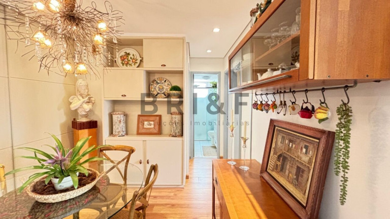 Apartamento com 3 Quartos à Venda, 80 m² em Moema - São Paulo
