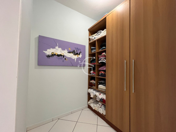Imagem Sobrado com 3 Quartos à Venda, 230 m² em Boa Vista - Joinville Imagem Sobrado com 3 Quartos à Venda, 230 m² em Boa Vista - Joinville