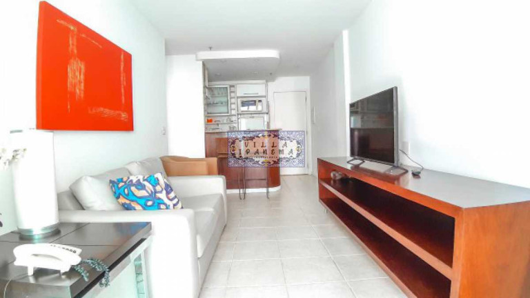 Imagem Apartamento com 1 Quarto à Venda, 60 m² em Lagoa - Rio De Janeiro Imagem Apartamento com 1 Quarto à Venda, 60 m² em Lagoa - Rio De Janeiro