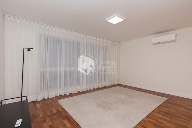 Imagem Apartamento com 3 Quartos à Venda, 169 m² em Itaim Bibi - São Paulo Imagem Apartamento com 3 Quartos à Venda, 169 m² em Itaim Bibi - São Paulo