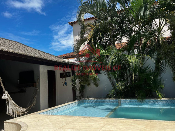 Casa de Condomínio com 4 Quartos à Venda, 158 m² em Vila Do Peró - Cabo Frio