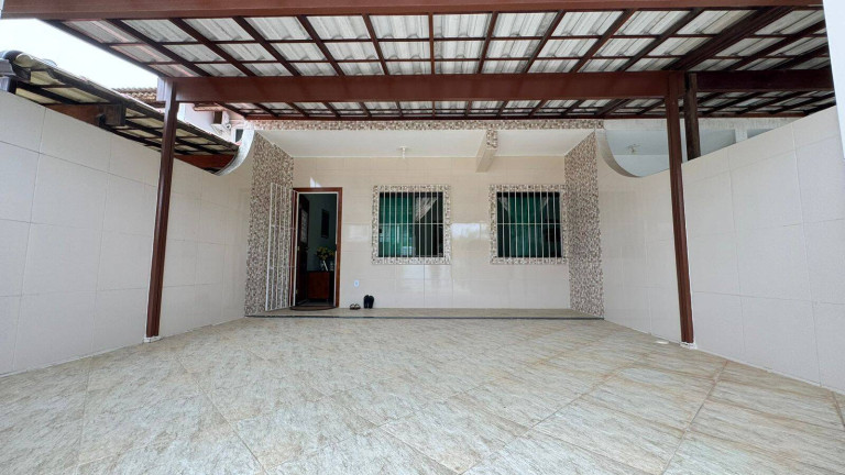 Imagem Casa com 2 Quartos à Venda, 64 m² em Vila Capri - Araruama Imagem Casa com 2 Quartos à Venda, 64 m² em Vila Capri - Araruama