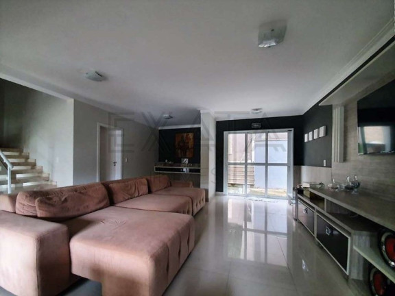 Imagem Imóvel com 3 Quartos à Venda, 378 m² em Condomínio Vila Verde - Cotia Imagem Imóvel com 3 Quartos à Venda, 378 m² em Condomínio Vila Verde - Cotia