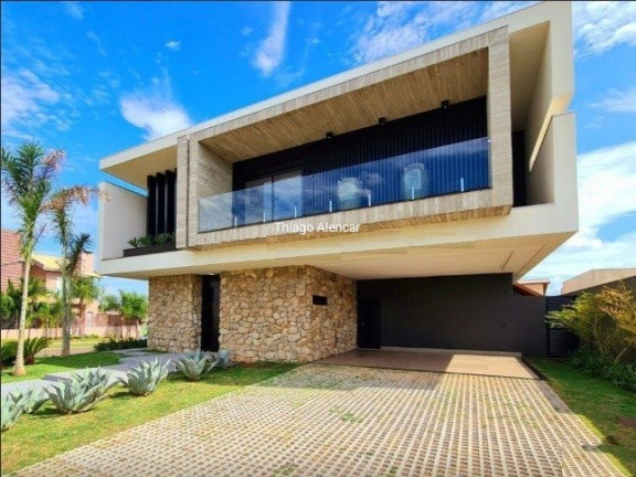 Casa de Condomínio com 3 Quartos à Venda, 588 m² em Residencial Alphaville - Campo Grande