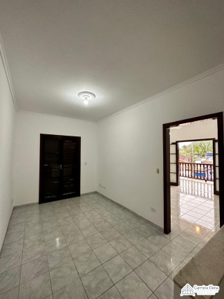 Imagem Sobrado com 4 Quartos para Alugar, 127 m² em Centro - Ubatuba