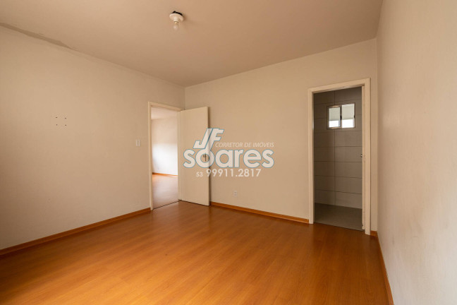 Imagem Apartamento com 2 Quartos à Venda, 68 m² em Porto - Pelotas