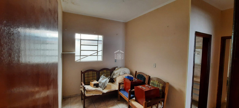 Imagem Casa com 3 Quartos à Venda, 191 m² em Nossa Sra. Aparecida - Poços De Caldas Imagem Casa com 3 Quartos à Venda, 191 m² em Nossa Sra. Aparecida - Poços De Caldas