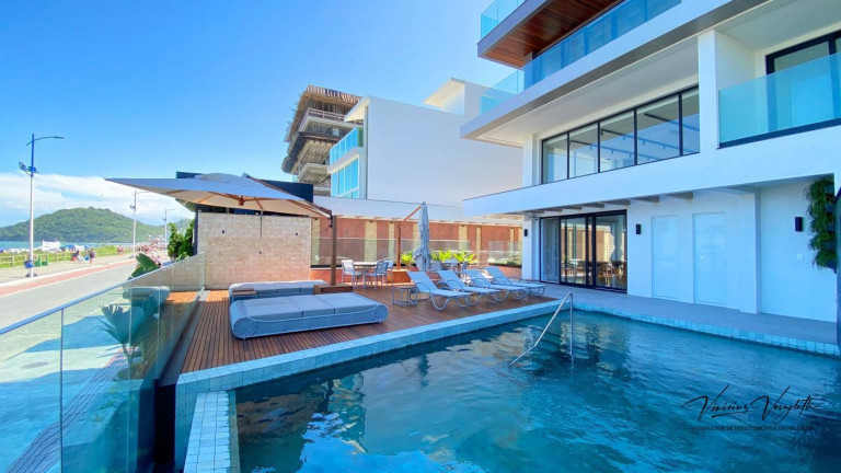Imagem Apartamento com 4 Quartos à Venda, 226 m² em Praia Brava - Itajaí