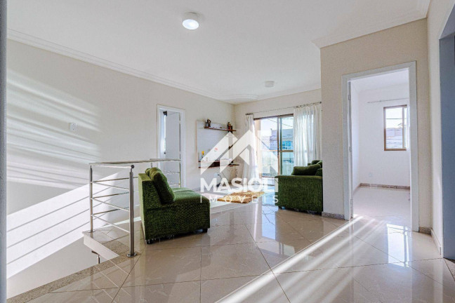 Imagem Casa com 4 Quartos à Venda, 280 m² em Morada Interlagos - Vila Velha Imagem Casa com 4 Quartos à Venda, 280 m² em Morada Interlagos - Vila Velha