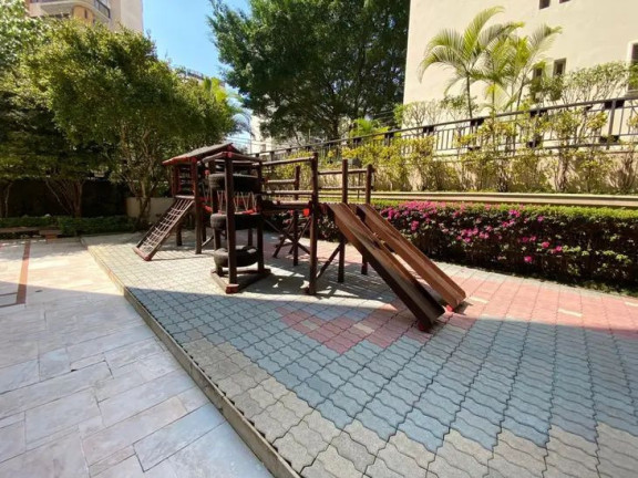 Imagem Apartamento com 3 Quartos à Venda, 195 m² Imagem Apartamento com 3 Quartos à Venda, 195 m²