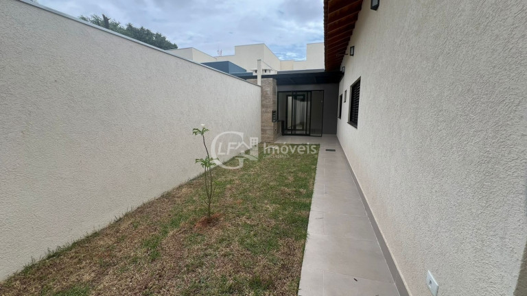 Imagem Casa com 3 Quartos à Venda, 143 m² em Jardim Veraneio - Campo Grande Imagem Casa com 3 Quartos à Venda, 143 m² em Jardim Veraneio - Campo Grande