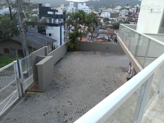 Imagem Edifício Residencial com 11 Quartos à Venda, 1.040 m² em Carvoeira - Florianópolis Imagem Edifício Residencial com 11 Quartos à Venda, 1.040 m² em Carvoeira - Florianópolis