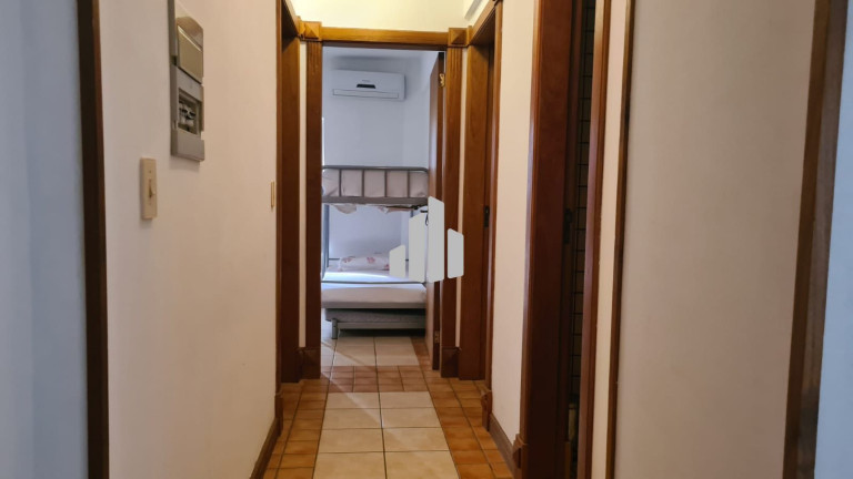 Imagem Apartamento com 3 Quartos à Venda, 108 m² em Predial - Torres