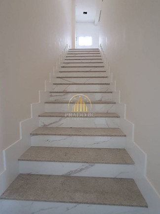 Imagem Casa com 3 Quartos à Venda, 308 m² em Centro - Camboriú Imagem Casa com 3 Quartos à Venda, 308 m² em Centro - Camboriú