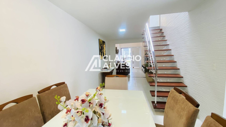 Imagem Casa de Condomínio com 4 Quartos à Venda, 150 m² em Papagaio - Feira De Santana Imagem Casa de Condomínio com 4 Quartos à Venda, 150 m² em Papagaio - Feira De Santana