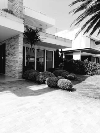 Imagem Casa com 5 Quartos à Venda, em Maristela - Xangri-lá Imagem Casa com 5 Quartos à Venda, em Maristela - Xangri-lá
