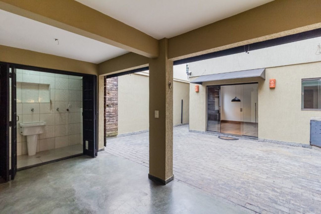 Imagem Sobrado com 3 Quartos à Venda, em Brooklin Paulista - São Paulo Imagem Sobrado com 3 Quartos à Venda, em Brooklin Paulista - São Paulo