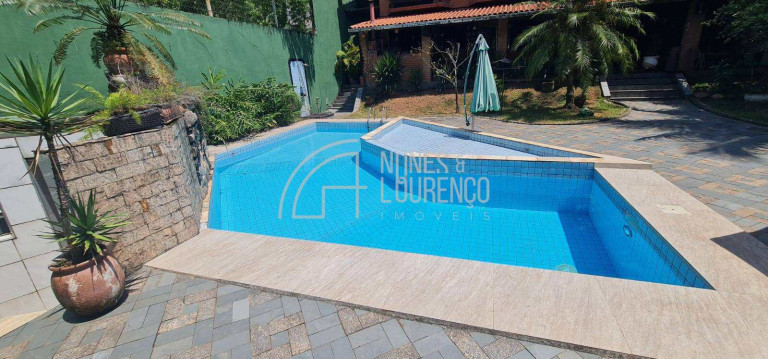 Imagem Casa com 4 Quartos à Venda, 500 m² em Morro Nova Cintra - Santos Imagem Casa com 4 Quartos à Venda, 500 m² em Morro Nova Cintra - Santos