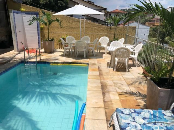 Imagem Casa com 4 Quartos para Alugar, 400 m² em São Francisco - Niterói Imagem Casa com 4 Quartos para Alugar, 400 m² em São Francisco - Niterói