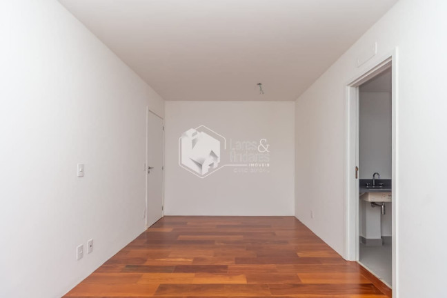 Imagem Apartamento com 3 Quartos à Venda, 143 m² em Vila Ipojuca - São Paulo Imagem Apartamento com 3 Quartos à Venda, 143 m² em Vila Ipojuca - São Paulo