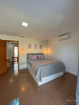 Imagem Casa com 5 Quartos à Venda, 250 m² em Vargem Grande - Rio De Janeiro Imagem Casa com 5 Quartos à Venda, 250 m² em Vargem Grande - Rio De Janeiro