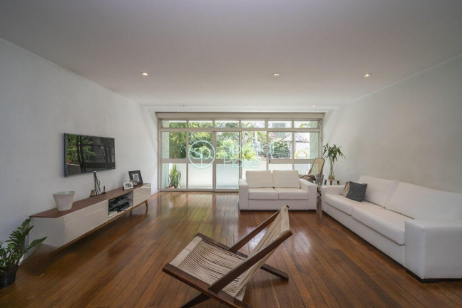 Imagem Apartamento com 3 Quartos à Venda, 250 m² em Itaim Bibi - São Paulo Imagem Apartamento com 3 Quartos à Venda, 250 m² em Itaim Bibi - São Paulo