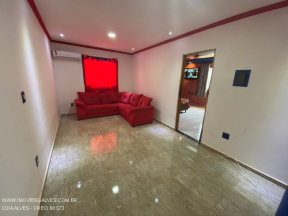 Imagem Casa com 3 Quartos à Venda, 180 m² em Saracuruna - Duque De Caxias