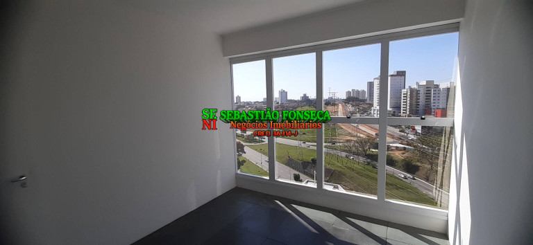 Sala Comercial à Venda, 52 m² em Jardim São Dimas - São José Dos Campos