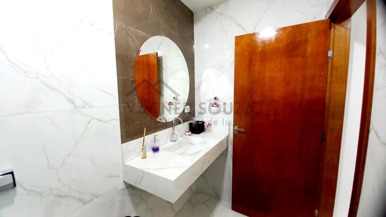 Imagem Casa com 3 Quartos à Venda, 368 m² em Jardim Colina Verde - Maringá Imagem Casa com 3 Quartos à Venda, 368 m² em Jardim Colina Verde - Maringá