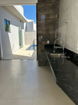 Imagem Casa com 3 Quartos à Venda, 205 m² em Plano Diretor Sul - Palmas Imagem Casa com 3 Quartos à Venda, 205 m² em Plano Diretor Sul - Palmas