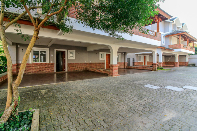 Casa de Condomínio com 3 Quartos à Venda, 241 m² em Tristeza - Porto Alegre