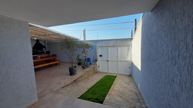 Imagem Casa com 2 Quartos à Venda, 110 m² em Vila Cecília - Mogi Das Cruzes Imagem Casa com 2 Quartos à Venda, 110 m² em Vila Cecília - Mogi Das Cruzes