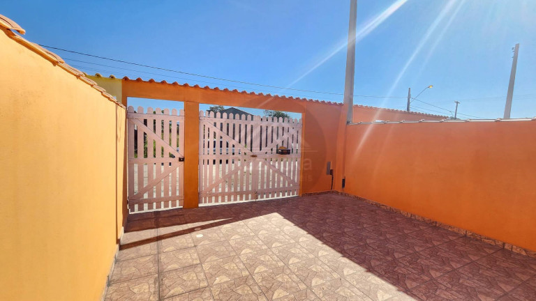 Imagem Casa com 2 Quartos à Venda, 125 m² em Balneário Tupy - Itanhaém Imagem Casa com 2 Quartos à Venda, 125 m² em Balneário Tupy - Itanhaém
