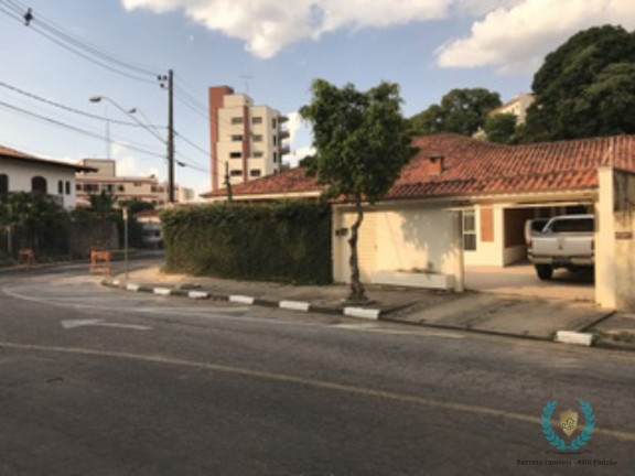 Imagem Casa com 4 Quartos à Venda, 236 m² em Jardim Meny - São Roque Imagem Casa com 4 Quartos à Venda, 236 m² em Jardim Meny - São Roque