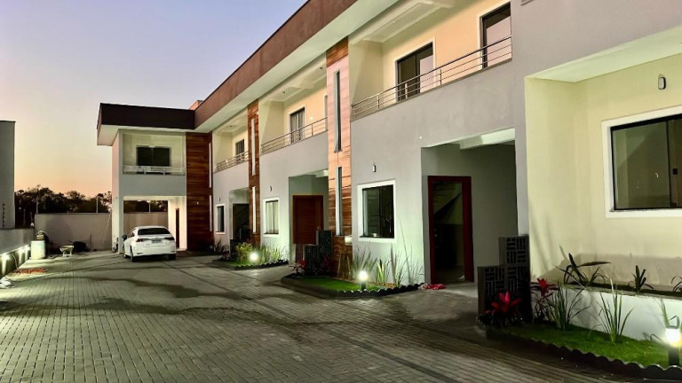 Imagem Casa de Condomínio com 3 Quartos à Venda, 116 m² em Bom Retiro - Joinville