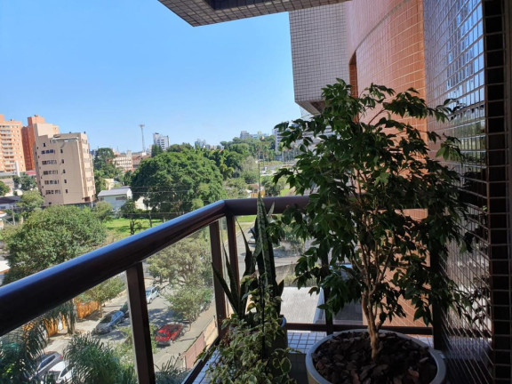 Imagem Apartamento com 4 Quartos à Venda, 183 m² em Cabral - Curitiba