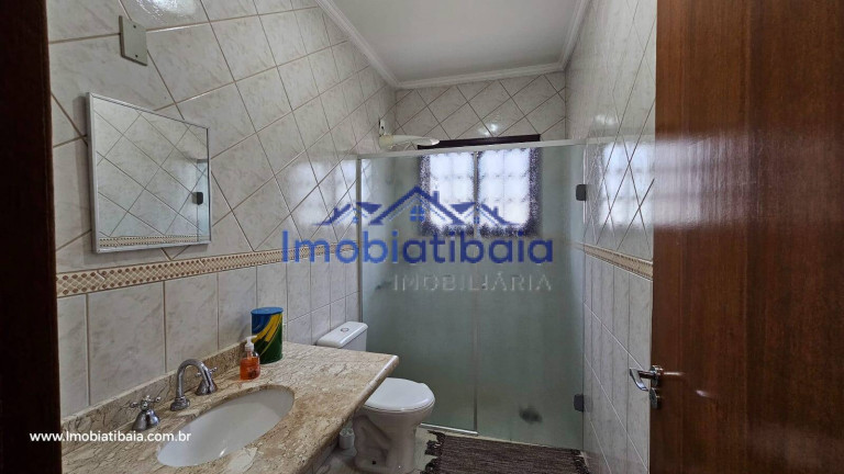 Imagem Chácara com 4 Quartos à Venda, 680 m² em Centro - Piracaia