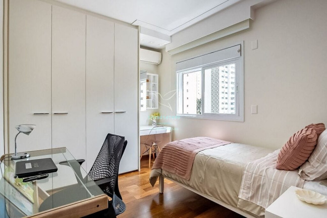 Imagem Apartamento com 4 Quartos à Venda, 215 m² em Moema - São Paulo