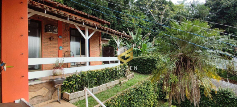 Imagem Casa com 4 Quartos à Venda, 270 m² em Morro Da Cruz - Itajaí Imagem Casa com 4 Quartos à Venda, 270 m² em Morro Da Cruz - Itajaí