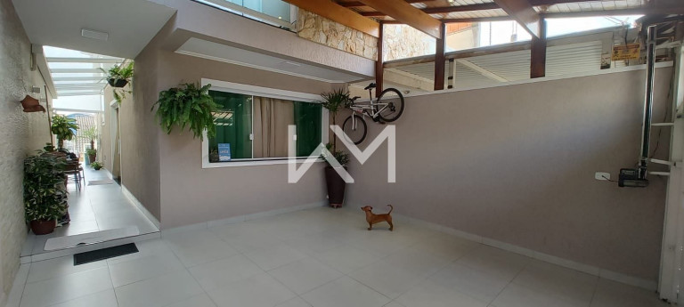 Imagem Sobrado com 3 Quartos à Venda, 165 m² em Jardim Santa Clara - Guarulhos Imagem Sobrado com 3 Quartos à Venda, 165 m² em Jardim Santa Clara - Guarulhos