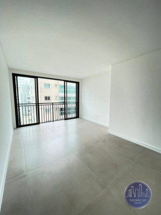 Imagem Apartamento com 4 Quartos à Venda, 149 m² em Centro - Balneário Camboriú Imagem Apartamento com 4 Quartos à Venda, 149 m² em Centro - Balneário Camboriú